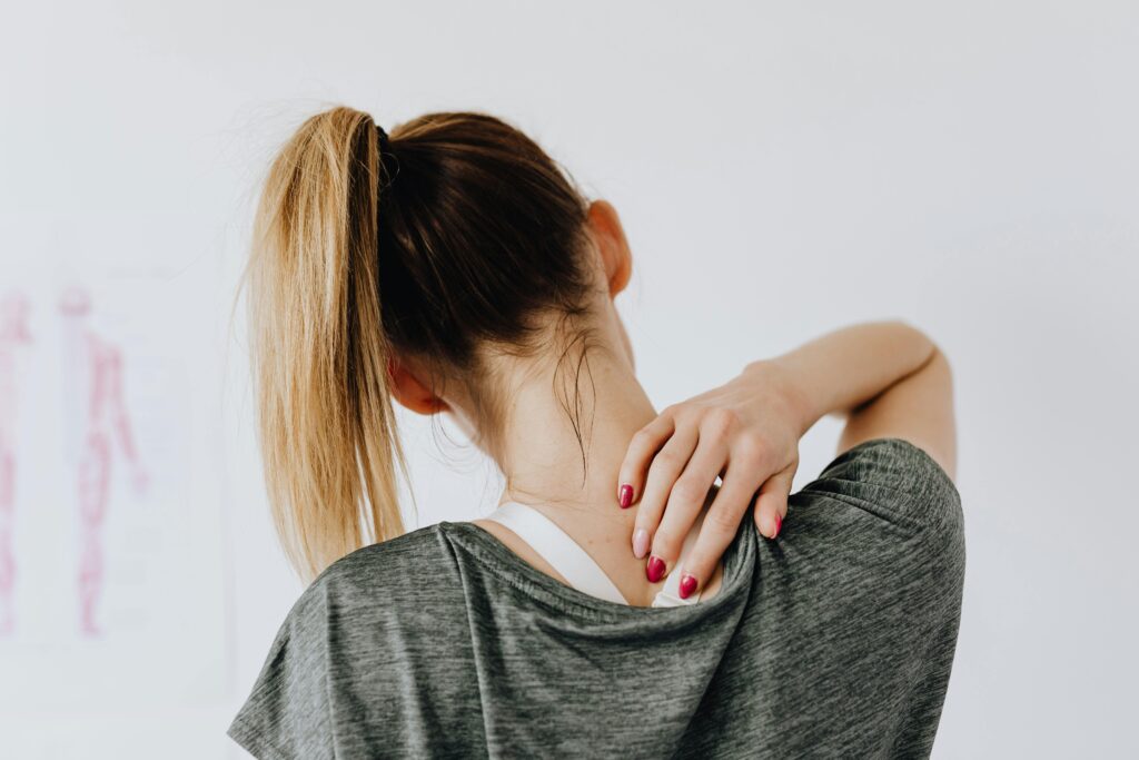 Manuelle Therapie bei Nackenschmerzen in Hamburg